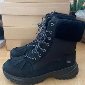 Ugg Women’s Yose Fluff Snow Boot